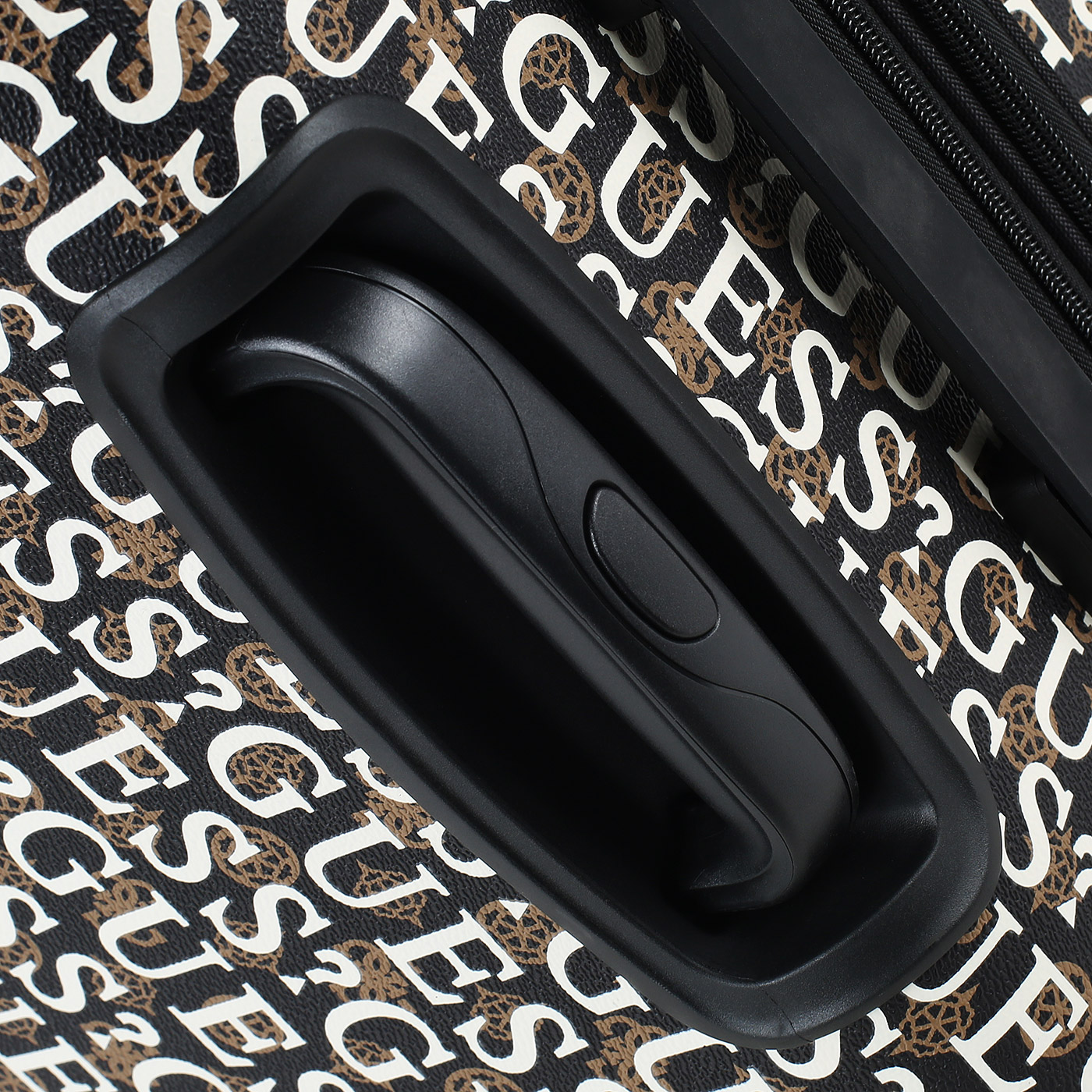 Чемодан тисненый Guess Stark