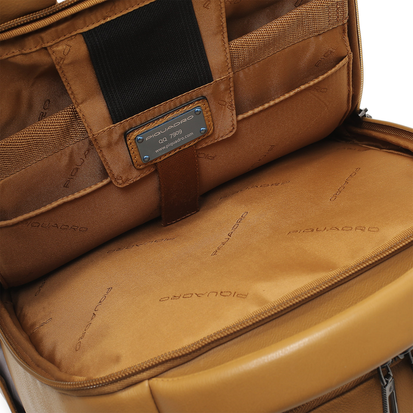 Кожаный рюкзак Piquadro Cronus