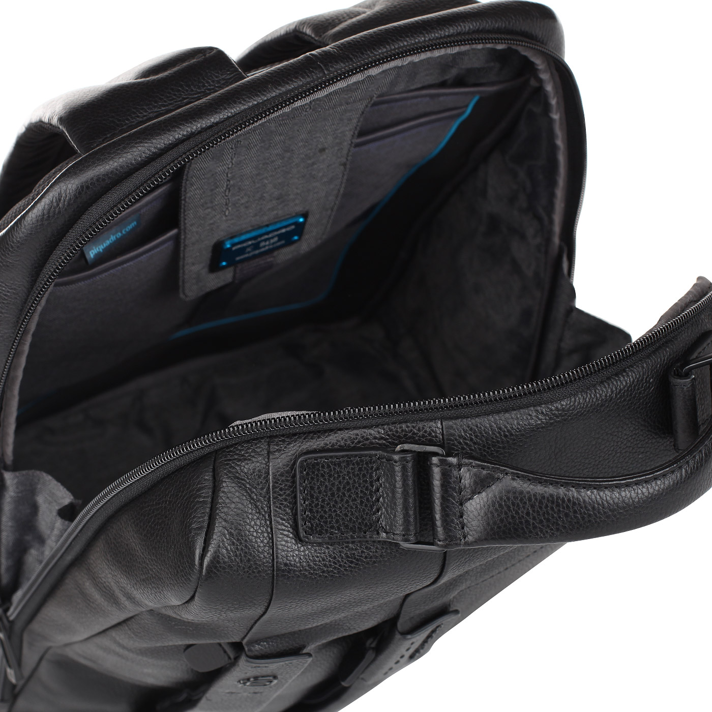 Мужской кожаный рюкзак с отделением для ноутбука Piquadro Plus
