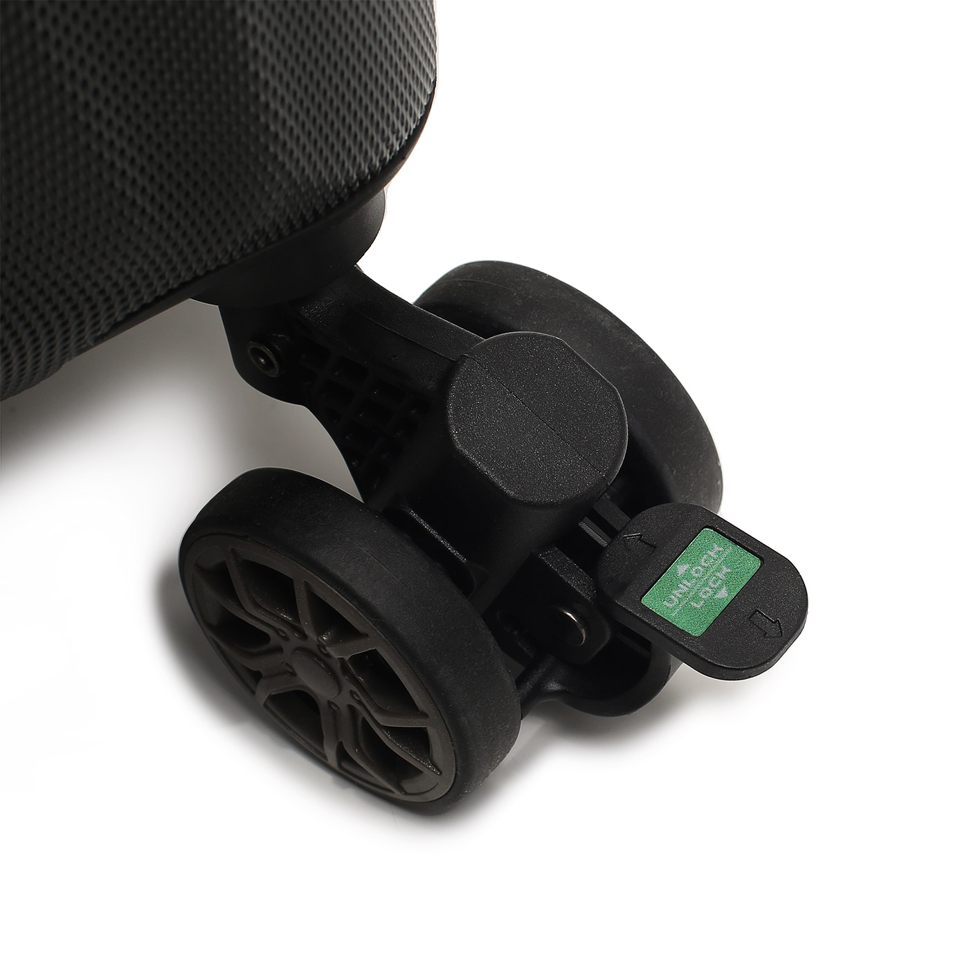 Чемодан средний M из поликарбоната Eberhart Lotus 2.0