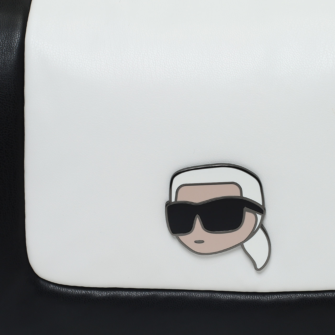 Сумка через плечо с цепочкой Karl Lagerfeld Ikonik 2.0